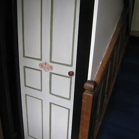 Couette-café Le Logis Des Tourelles 2*