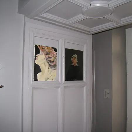 Le Logis Des Tourelles