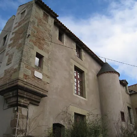 Couette-café Le Logis Des Tourelles 2*