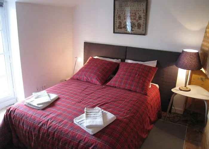 Le Logis Des Tourelles