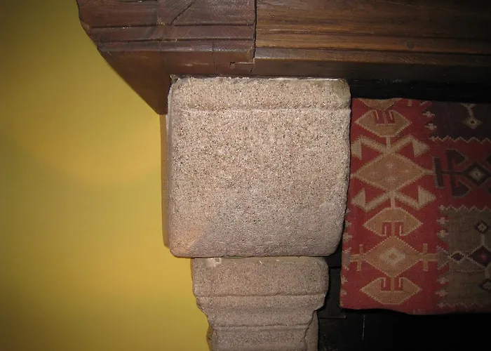 Le Logis Des Tourelles 2*