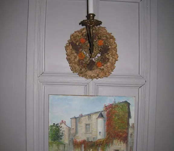 Couette-café Le Logis Des Tourelles 2*